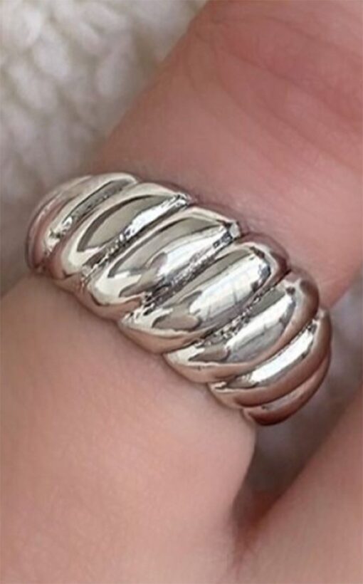 Bague torsadée réglable en métal argenté en gros