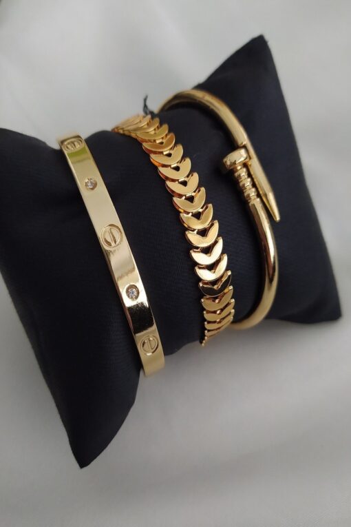 Grossiste Bracelet combiné pour femmes en plaqué or avec modèle en arête de poisson et modèle à clous