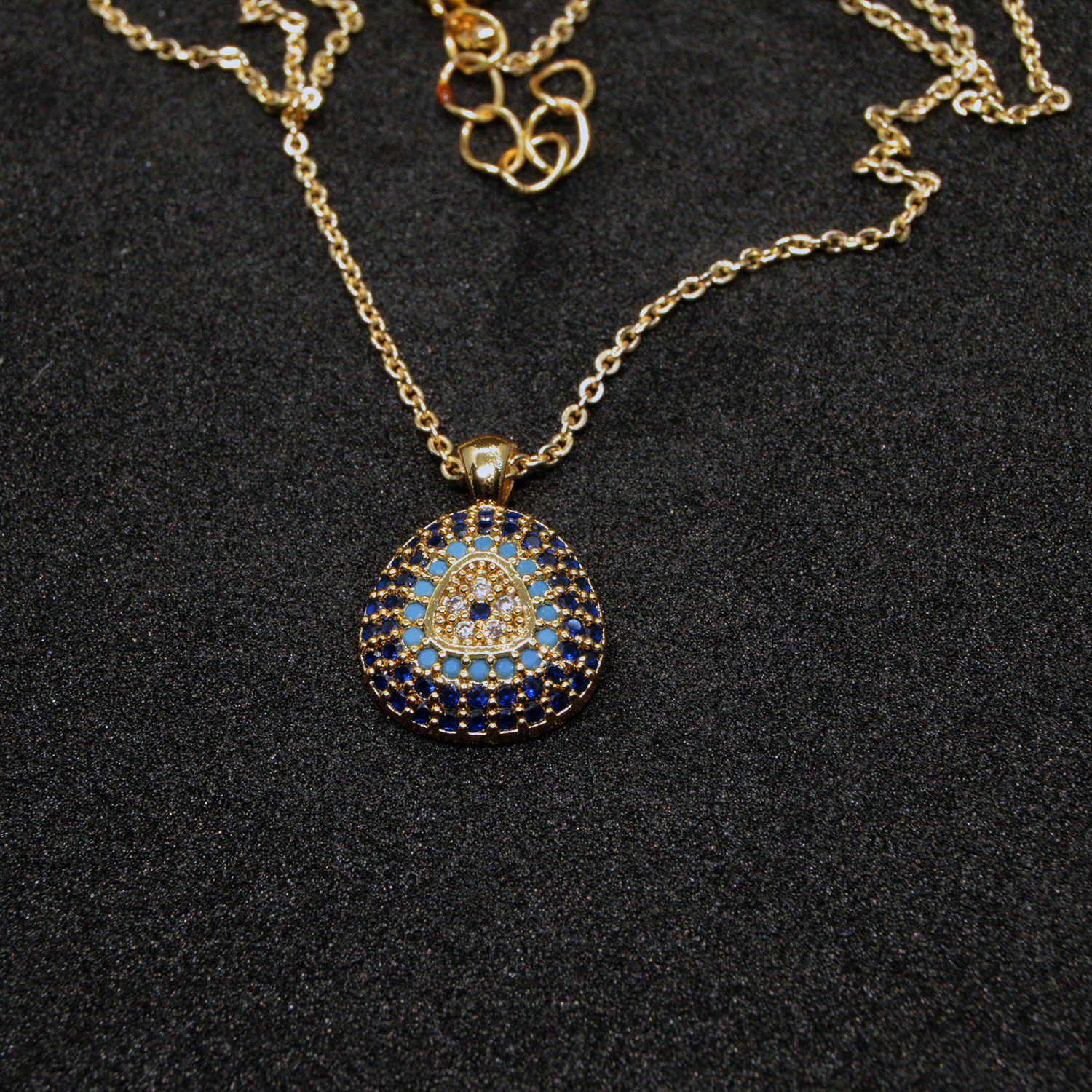 Ожерелье с треугольным глазом из золотистого циркония 854 1 Ожерелье с треугольным глазом из золотистого циркония 854