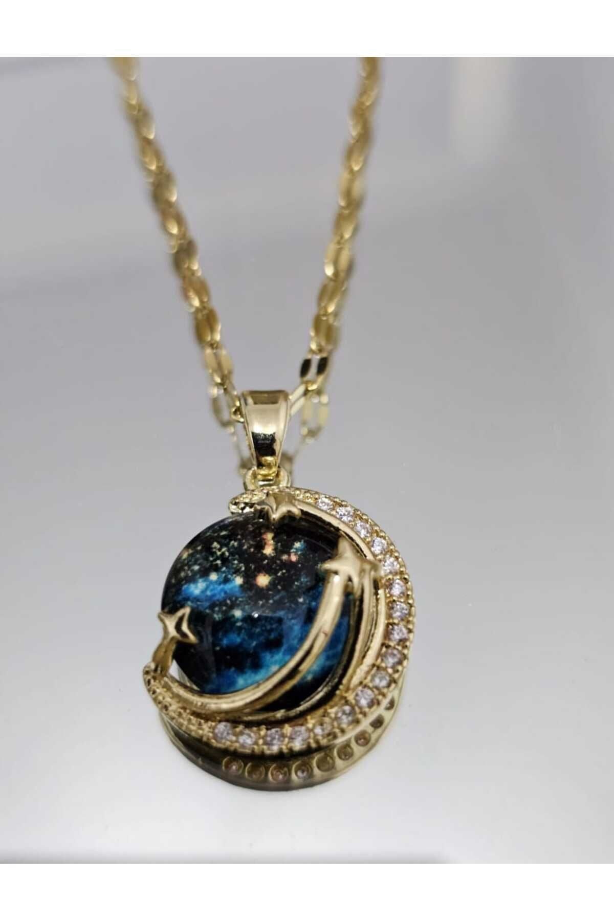 Toptan Altın Renk Singapur Zincir Mavi Zirkon Taşlı Gezegen Vip Solmaz Kararmaz Çelik Kolye - 3044 3 Toptan Altın Renk Singapur Zincir Mavi Zirkon Taşlı Gezegen Vip Solmaz Kararmaz Çelik Kolye - 3044 – Bild 3