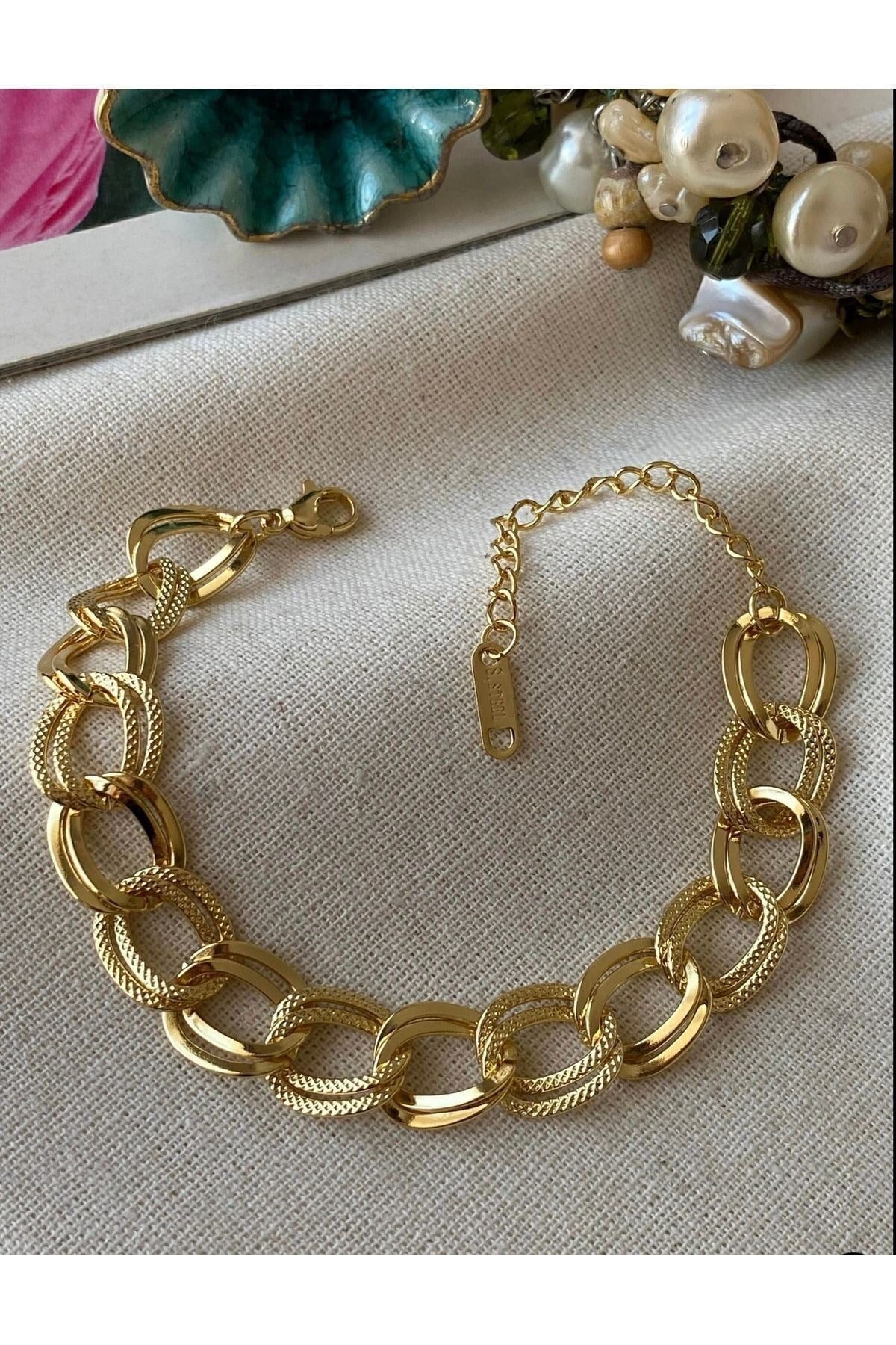 Toptan Altın Renk Samanyolu Zincir Çelik Bileklik - 3135 1 Toptan Altın Renk Samanyolu Zincir Çelik Bileklik - 3135