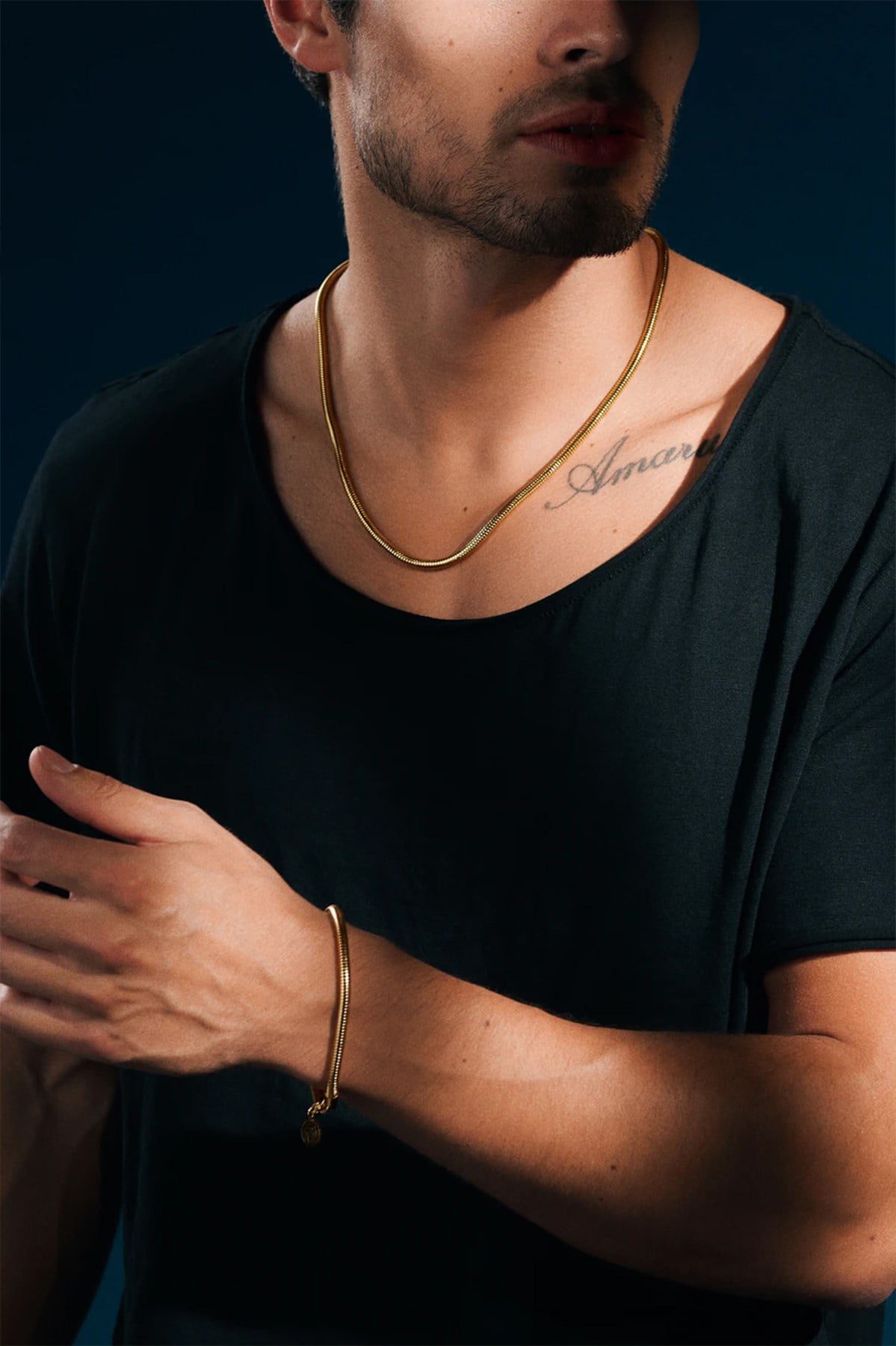 Toptan Altın Renk Unisex Snake Zincir (4 mm) 60 cm. Çelik Kolye & Bileklik Set Vip Çelik Set - 3142 1 Toptan Altın Renk Unisex Snake Zincir (4 mm) 60 cm. Çelik Kolye & Bileklik Set Vip Çelik Set - 3142