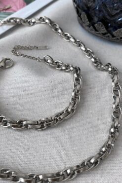 e2fb293b833c40c081d0cab319d64418