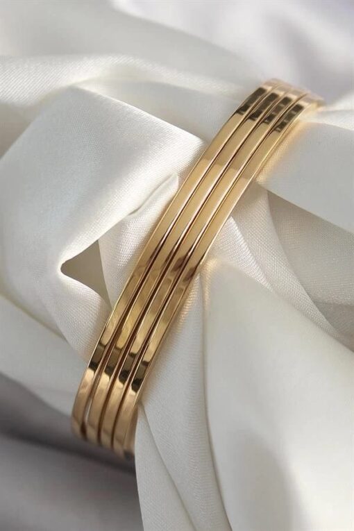 Großhandel Ajda 4-teiliges dünnes Ajda-Armband aus Gold für Damen - 3155-4