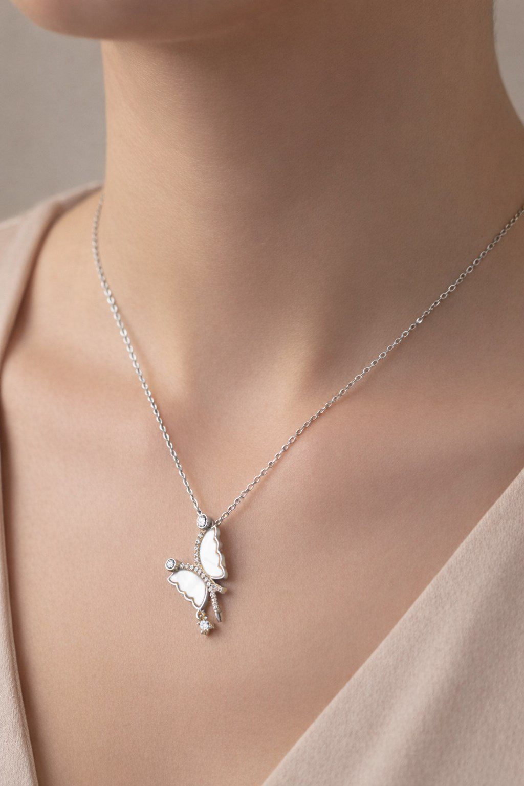 Toptan Gümüş Renk Beyaz Sedef Yusufcuk Model Sf Zincir Çelik Kolye- 3857 2 Toptan Gümüş Renk Beyaz Sedef Yusufcuk Model Sf Zincir Çelik Kolye- 3857 - Görsel 2