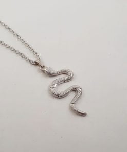 Toptan Yılan Figürlü Kolye Gümüş Renk