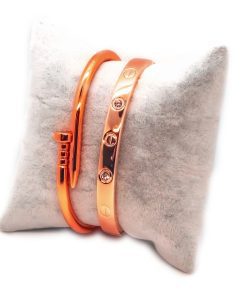 Großhandel Rose Farbe Stud und Stein Cartier Armband Set 944