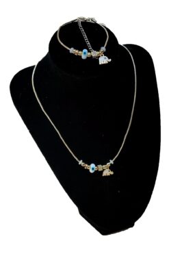 16c01b3476774fb88d8102758deabed9