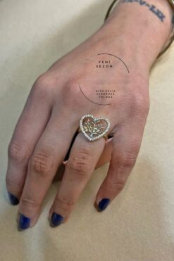 e08443e7ff8a4061ba8d286934413541