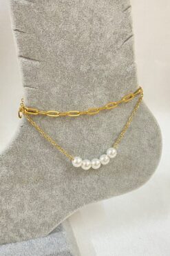Großhandel Goldfarbenes Fußkettchen aus Stahl mit fünf Perlen, Modell Crush und SF-Kette - 3242