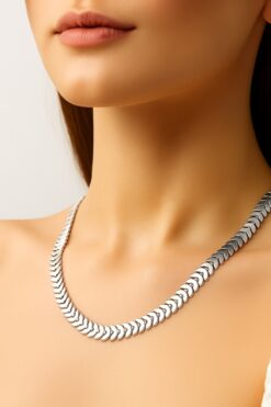 Ожерелье из стали унисекс с подвеской Fishbone серебристого цвета оптом - 3370