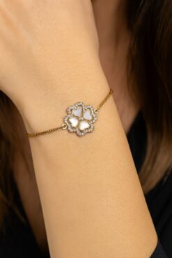 Wholesale Gold Color Van Cleef Clover Cream Mother of Pearl Elevator Steel Bracelet - 3630