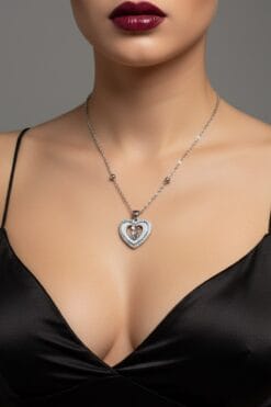 Toptan Gümüş Renk Beyaz Mineli Anne Kız Kalp Model Top Zincir Çelik Kolye- 3768